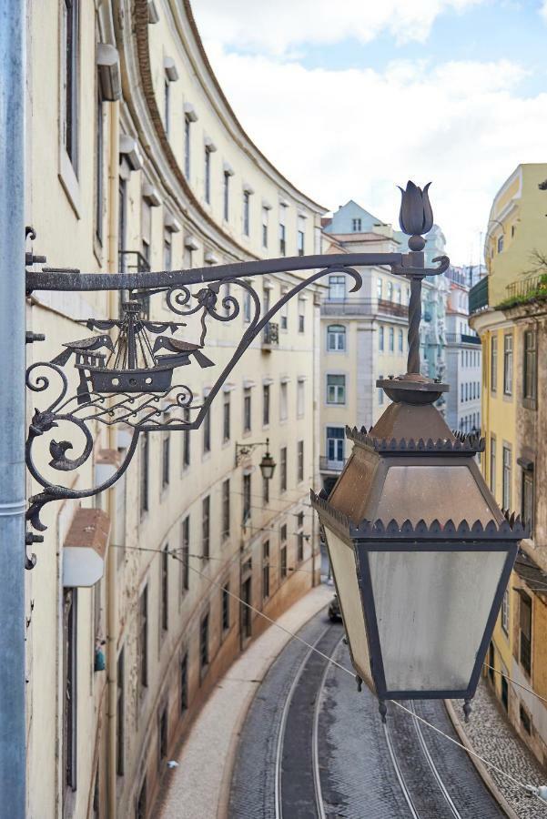 Modern Apartment Calcada Sao Francisco II Lisbon Exterior photo
