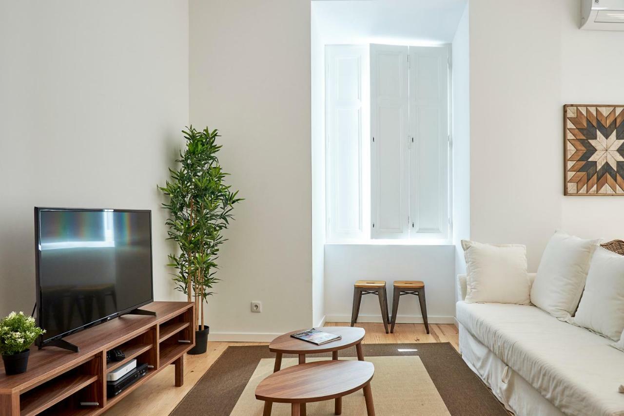 Modern Apartment Calcada Sao Francisco II Lisbon Exterior photo