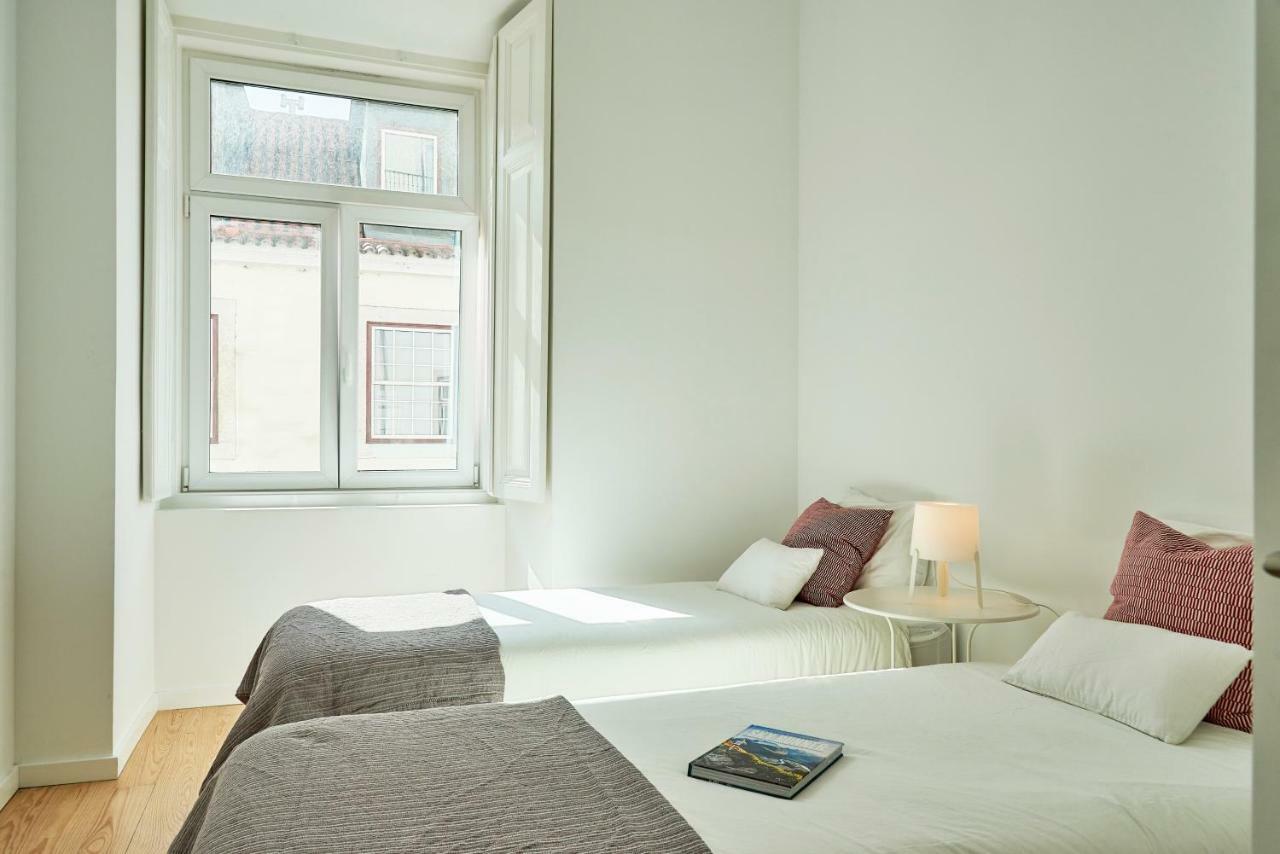 Modern Apartment Calcada Sao Francisco II Lisbon Exterior photo