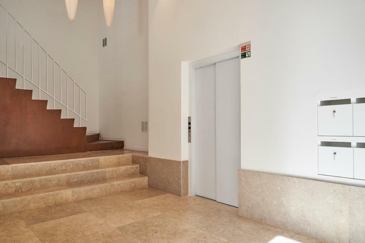 Modern Apartment Calcada Sao Francisco II Lisbon Exterior photo