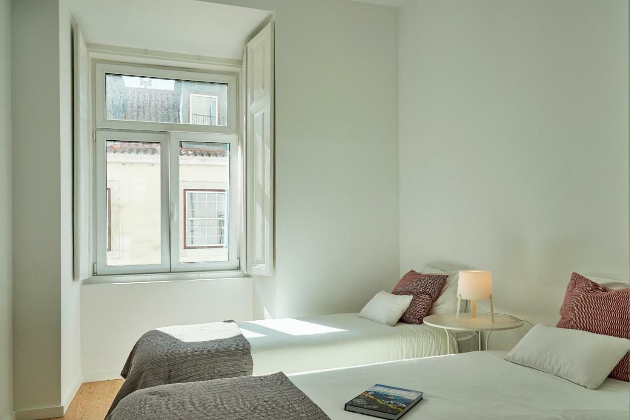 Modern Apartment Calcada Sao Francisco II Lisbon Exterior photo